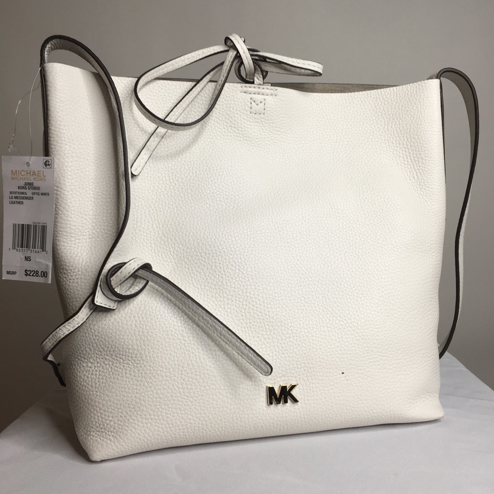 NWT‼️ Michael Kors Studio Junie Messenger Handbag